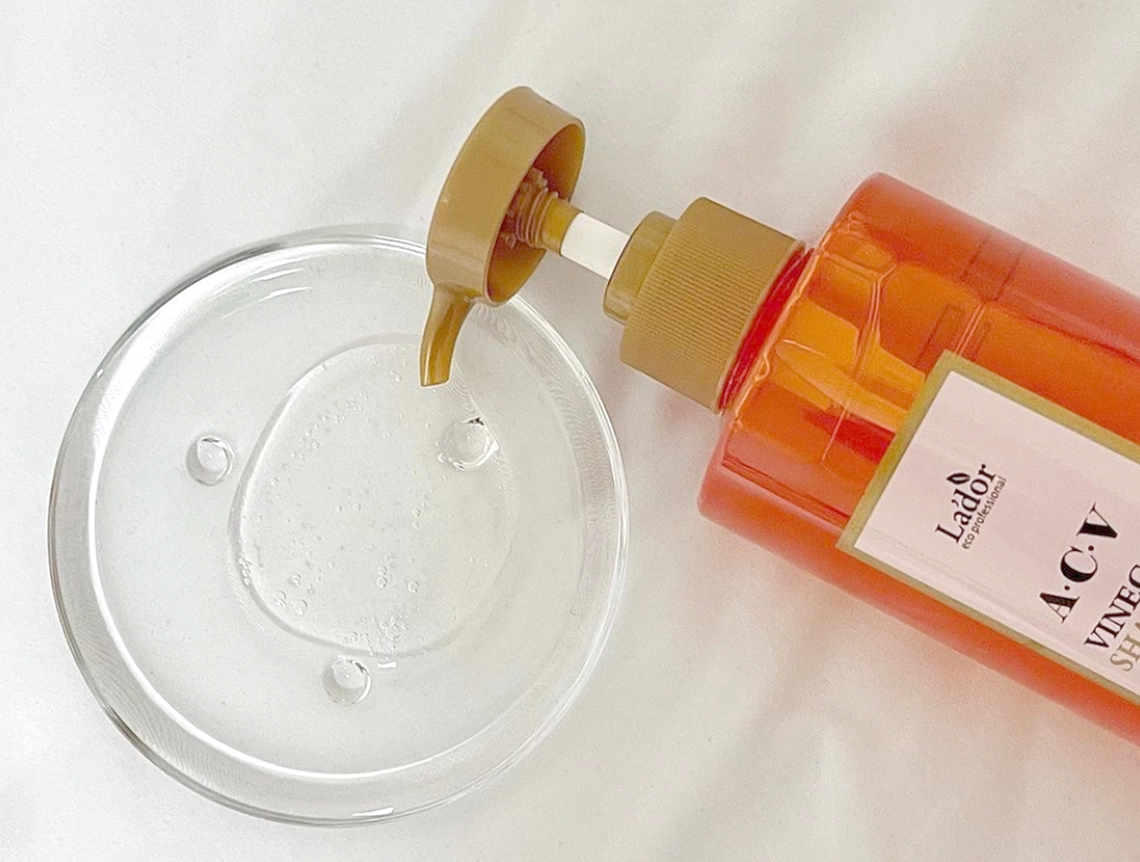 LADOR ACV Apple Vinegar Shampoo